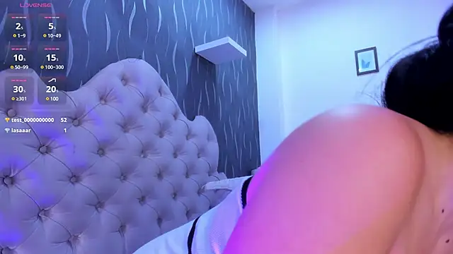 brianaGuzman online show from 02.28.25