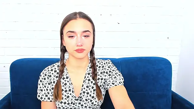 EvaLil online show from 01.05.25