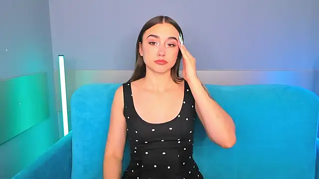 EvaLil online show from 01.18.25