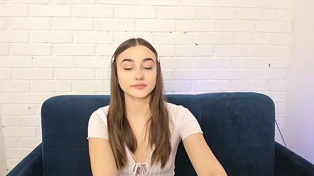 EvaLil online show from 01.31.25