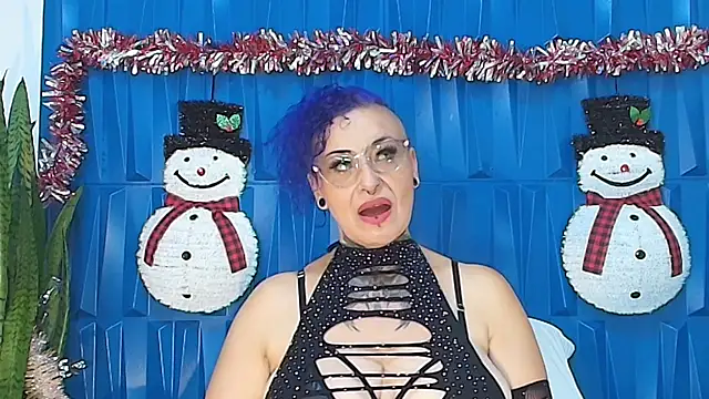 SandyyRose online show from 12.14.24