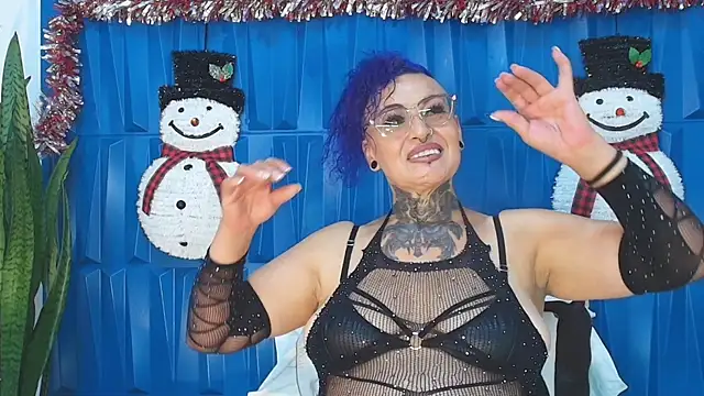 SandyyRose online show from 12.30.24