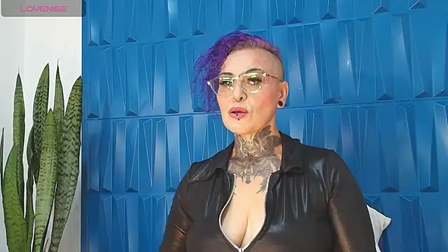 SandyyRose online show from 01.28.25