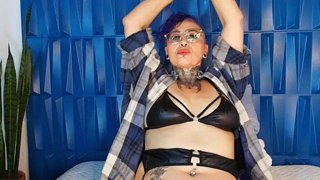 SandyyRose online show from 02.19.25