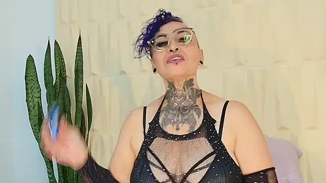 SandyyRose online show from 03.06.25