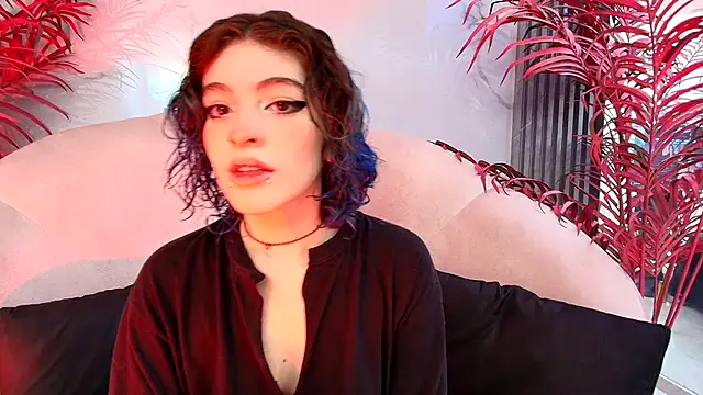 EvaHalsey online show from 10.24.25