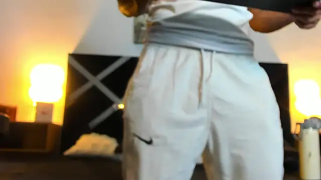 nakedfoam1 online show from 04.25.26