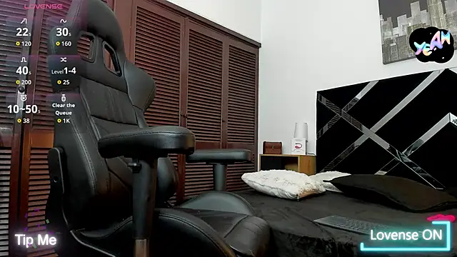 nakedfoam1 online show from 04.27.26