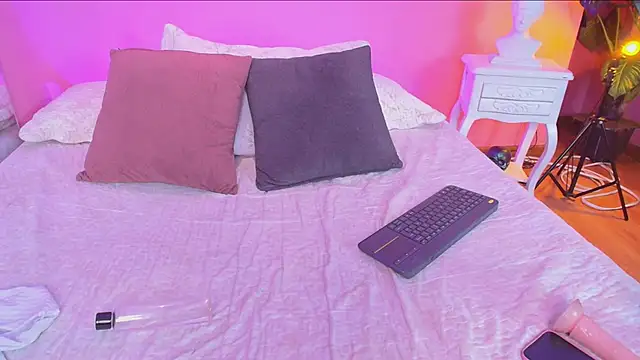 Bianca ks online show from 12.28.24