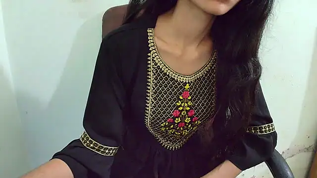 Snapshot of Srabontii chatting on 03.20.25 Srabontii online show from 03.20.25