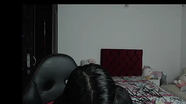 Snapshot of kayla_k18 chatting on 01.11.25 kayla k18 online show from 01.11.25