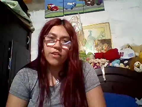 dafne19  online show from 12.13.24