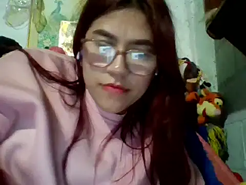 dafne19  online show from 12.26.24