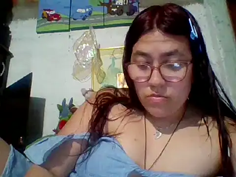 dafne19  online show from 02.13.25