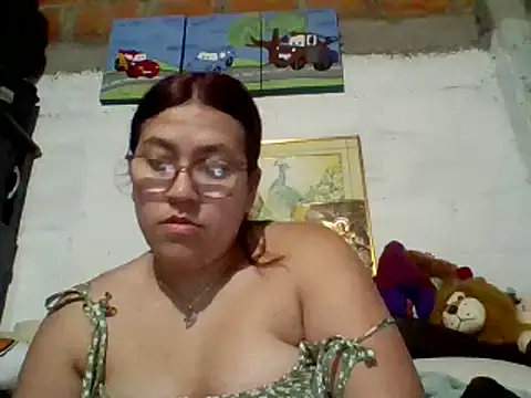 dafne19  online show from 02.21.25