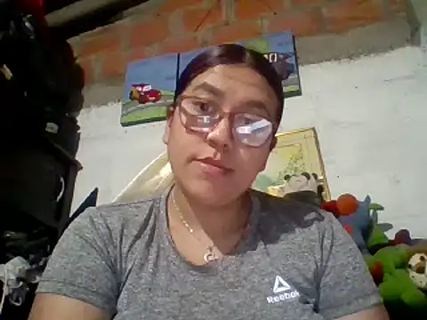 dafne19  online show from 03.18.25
