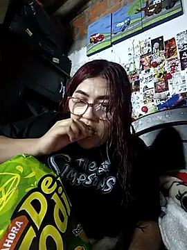 dafne19  online show from 10.12.25