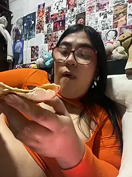 dafne19  online show from 02.04.26