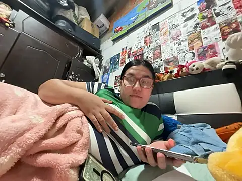 dafne19  online show from 02.14.26