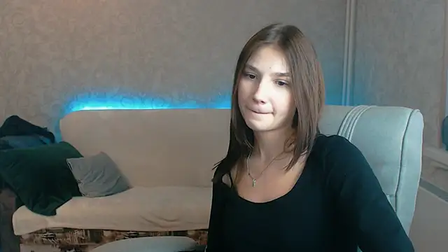 Snapshot of AnaHoney chatting on 02.12.25 AnaHoney online show from 02.12.25