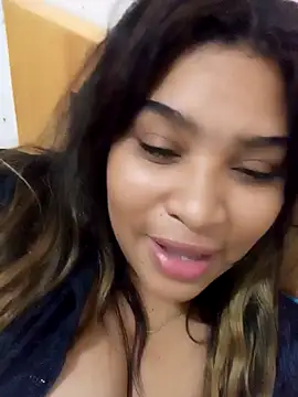Snapshot of ambarlennoix chatting on 01.16.25 ambarlennoix online show from 01.16.25