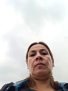 Snapshot of Zaralu_ chatting on 12.05.24 Zaralu online show from 12.05.24