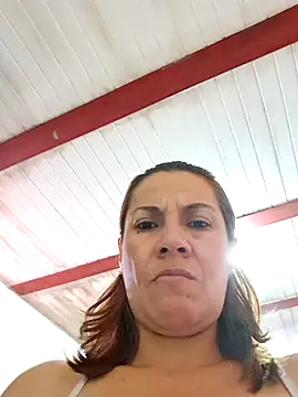 Snapshot of Zaralu_ chatting on 01.29.25 Zaralu online show from 01.29.25