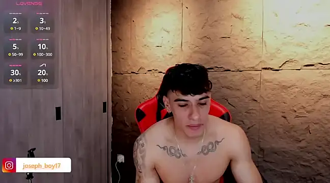 Snapshot of joseph_boy chatting on 03.16.25 joseph boy online show from 03.16.25