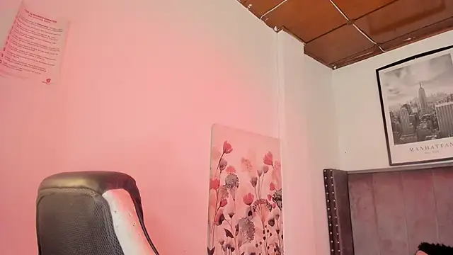 Alaia Cute online show from 11.26.25