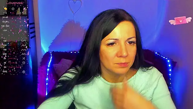 Snapshot of Alika_lorens_talk chatting on 01.14.25 Alika lorens talk online show from 01.14.25