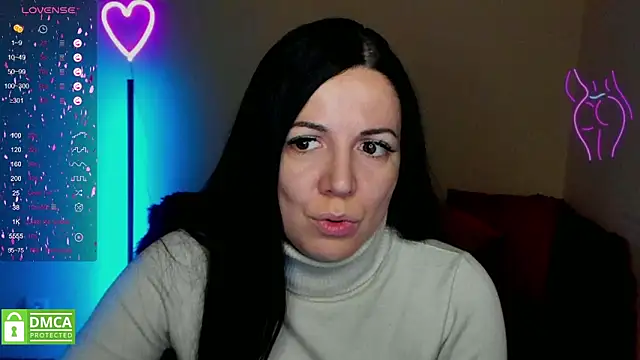 Snapshot of Alika_lorens_talk chatting on 02.04.25 Alika lorens talk online show from 02.04.25