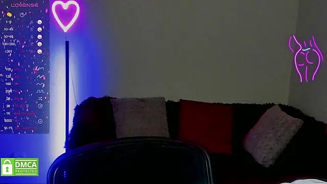 Snapshot of Alika_lorens_talk chatting on 02.05.25 Alika lorens talk online show from 02.05.25