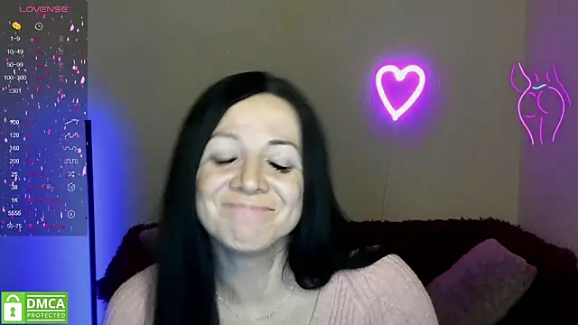 Snapshot of Alika_lorens_talk chatting on 03.04.25 Alika lorens talk online show from 03.04.25