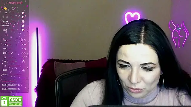 Snapshot of Alika_lorens_talk chatting on 03.08.25 Alika lorens talk online show from 03.08.25
