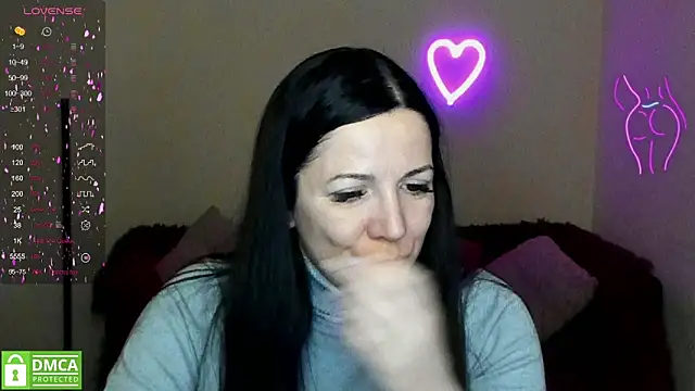 Snapshot of Alika_lorens_talk chatting on 03.18.25 Alika lorens talk online show from 03.18.25