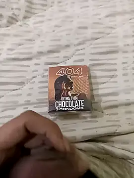 Snapshot of Johnnnm6o chatting on 01.20.25 Johnnnm6o online show from 01.20.25