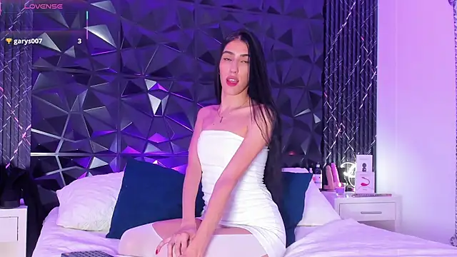 Snapshot of LiaFlowers chatting on 03.22.25 LiaFlowers online show from 03.22.25