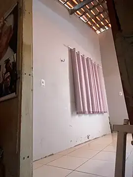 Snapshot of alexatransgata chatting on 10.25.25 alexatransgata online show from 10.25.25