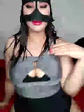 Snapshot of Romayssae_Ali-Arabic chatting on 12.14.24 Romayssae Ali-Arabic online show from 12.14.24