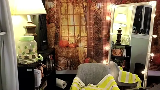 Snapshot of cunty_tranny_lydia chatting on 12.14.24 cunty tranny lydia online show from 12.14.24