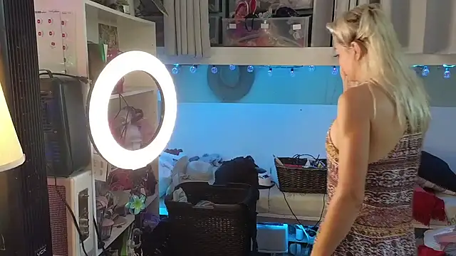 cunty tranny lydia online show from 04.17.26