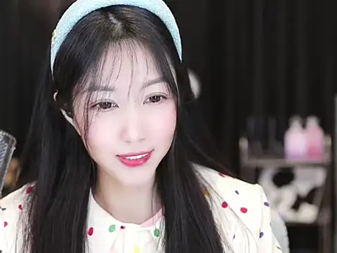 Nuyoah-77 online show from 12.04.24