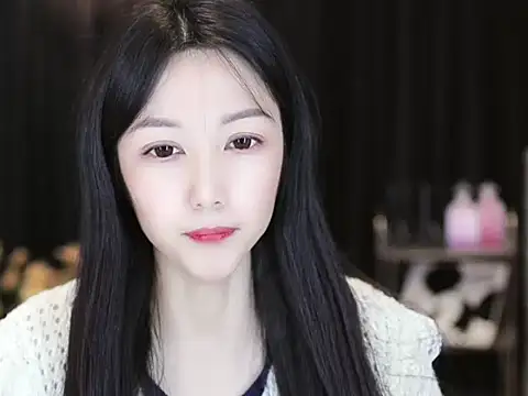 Nuyoah-77 online show from 12.06.24