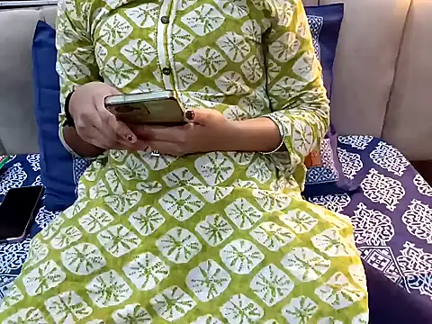 GoldnessAishu online show from 12.06.24