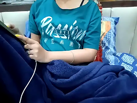 GoldnessAishu online show from 12.26.24