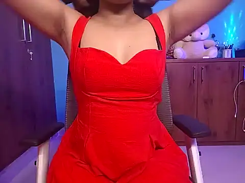 Snapshot of GoldnessAishu chatting on 06.24.26 GoldnessAishu online show from 06.24.26