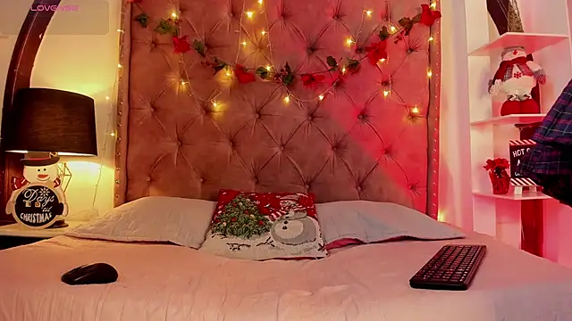 LadyAvalon online show from 12.20.24