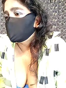 Maya8175 online show from 10.29.25