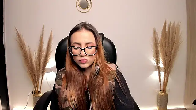 RyliieHunter online show from 12.15.24