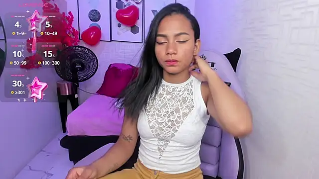 Julie coper online show from 02.28.25